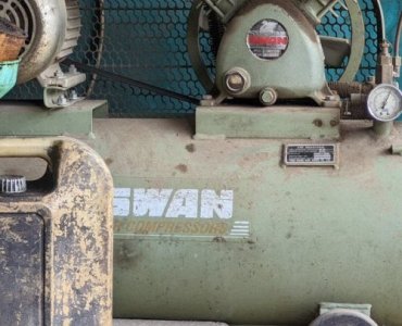Ciszej i czyściej w warsztacie: jak krok po kroku wybrać i wdrożyć kompresor bezolejowy